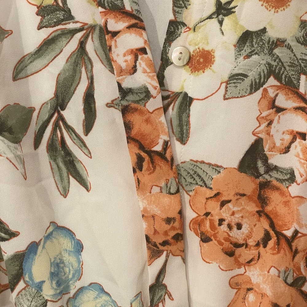 DR2 Floral Patterned Dress - Picture 5 of 5